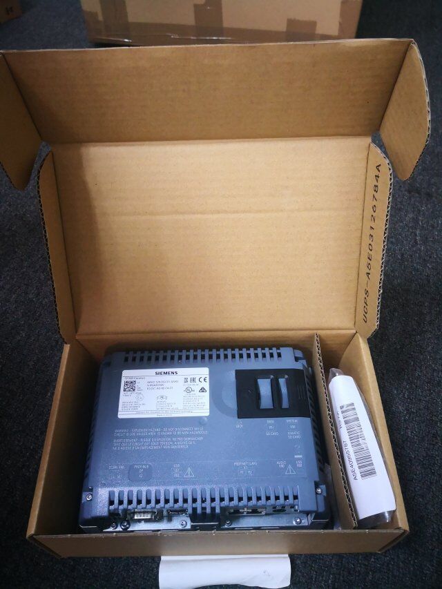 HMI 6AV2124-0GC01-0AX0