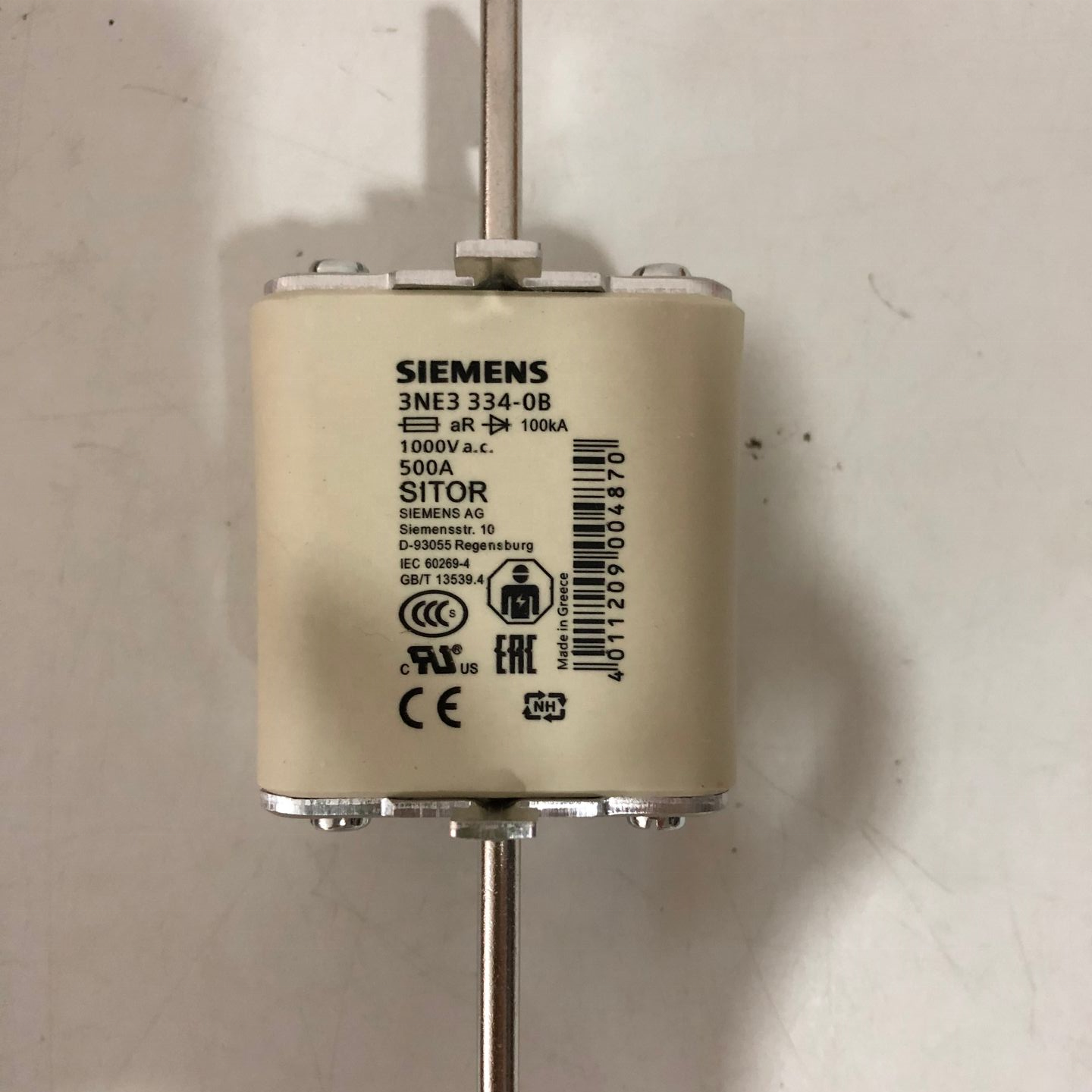 S iemens Automatic Fuse 3NE3334-0B, 500A, 1000VAC