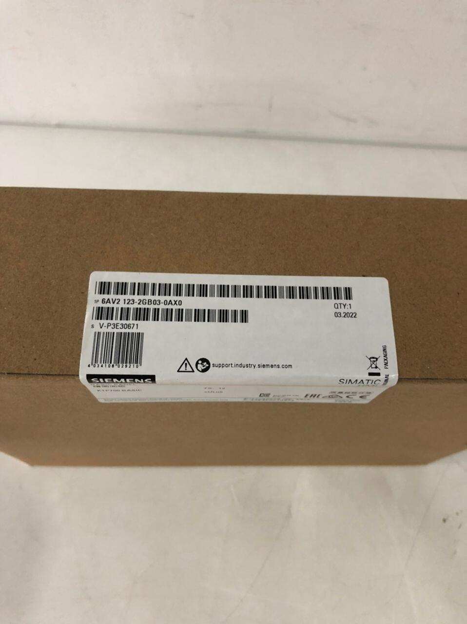 6AV2 123-2GB03-0AX0 HMI, KTP700 BASIC, BASIC PANEL In Stock