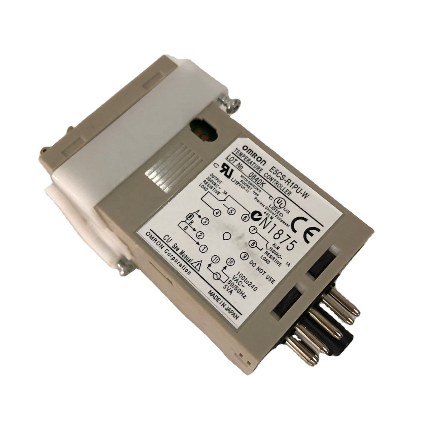 Temperature controller E5CS-R1PU-W in stock
