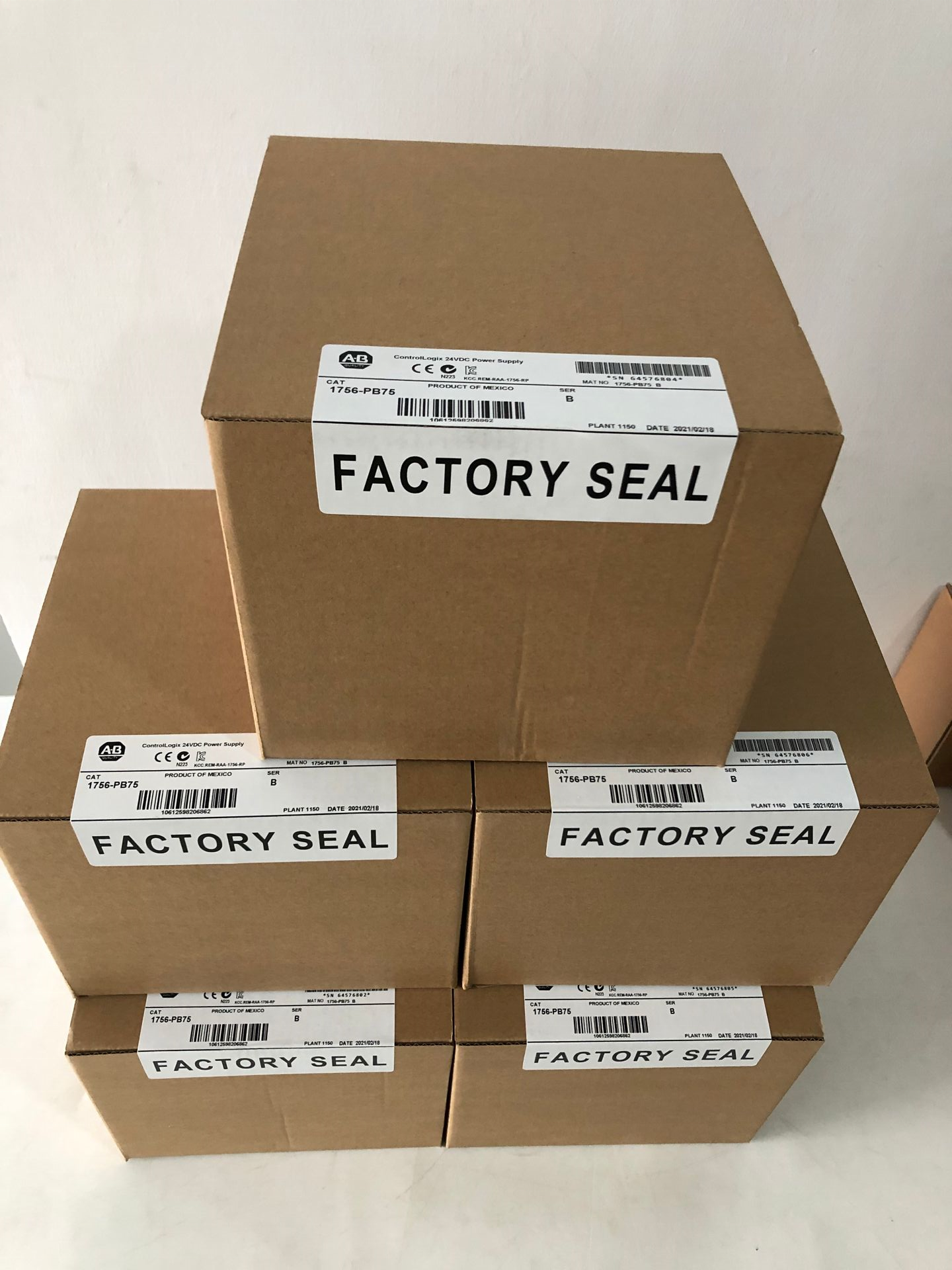 Power Supply,ControlLogix PLC Controller 1756-PB75