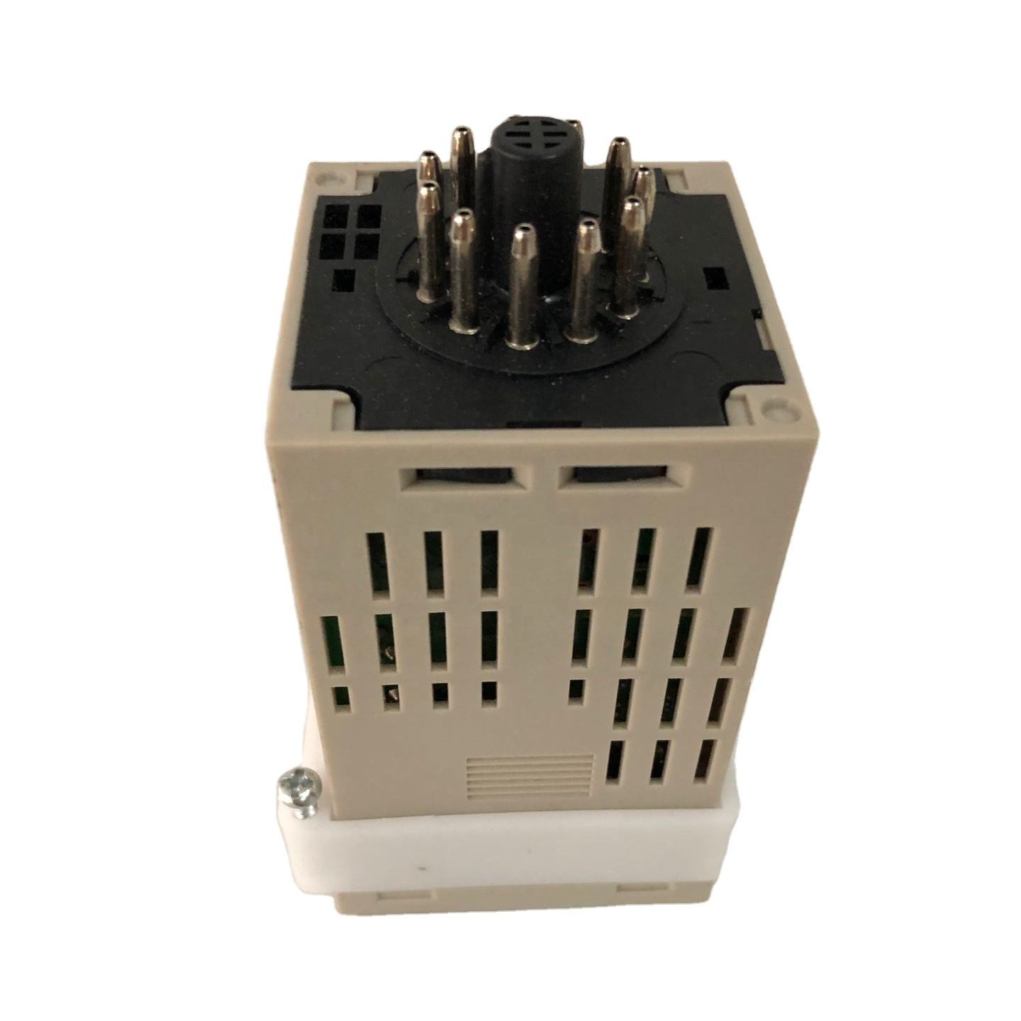 Temperature controller E5CS-R1PU-W in stock