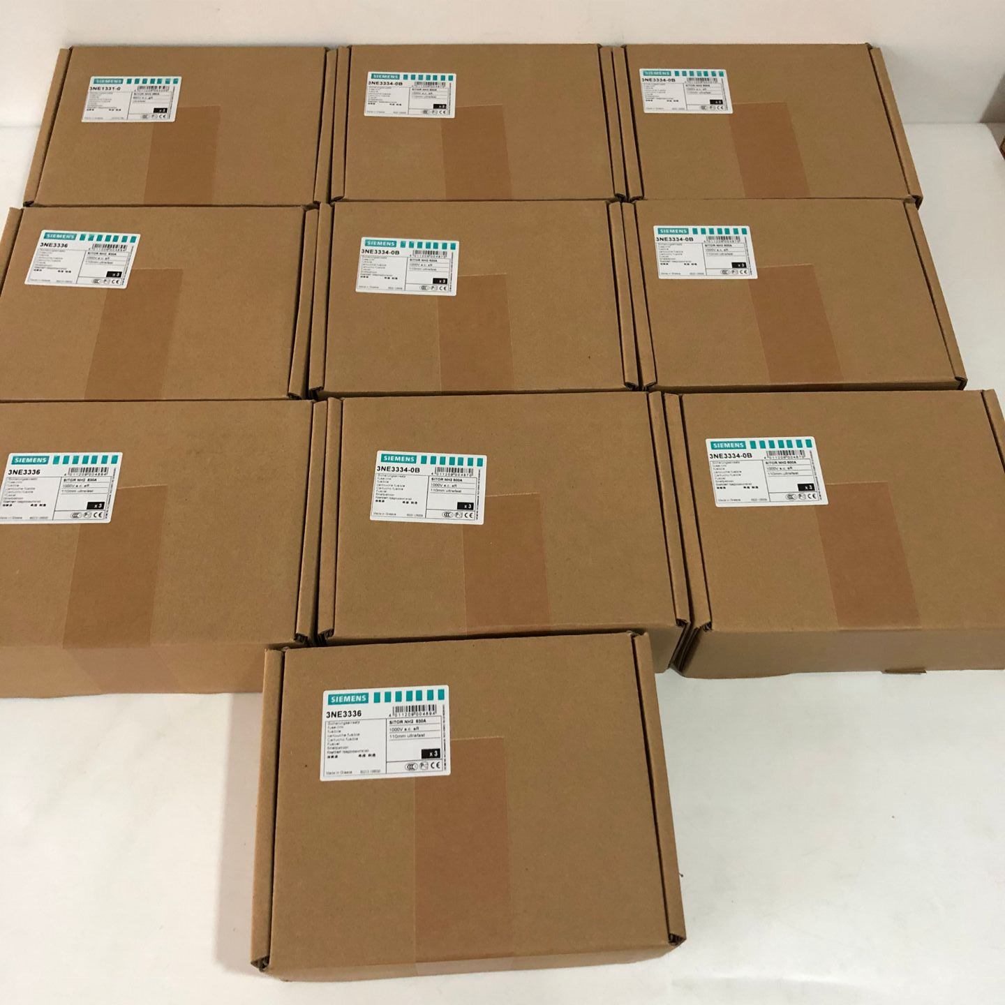 S iemens Automatic Fuse 3NE3334-0B, 500A, 1000VAC