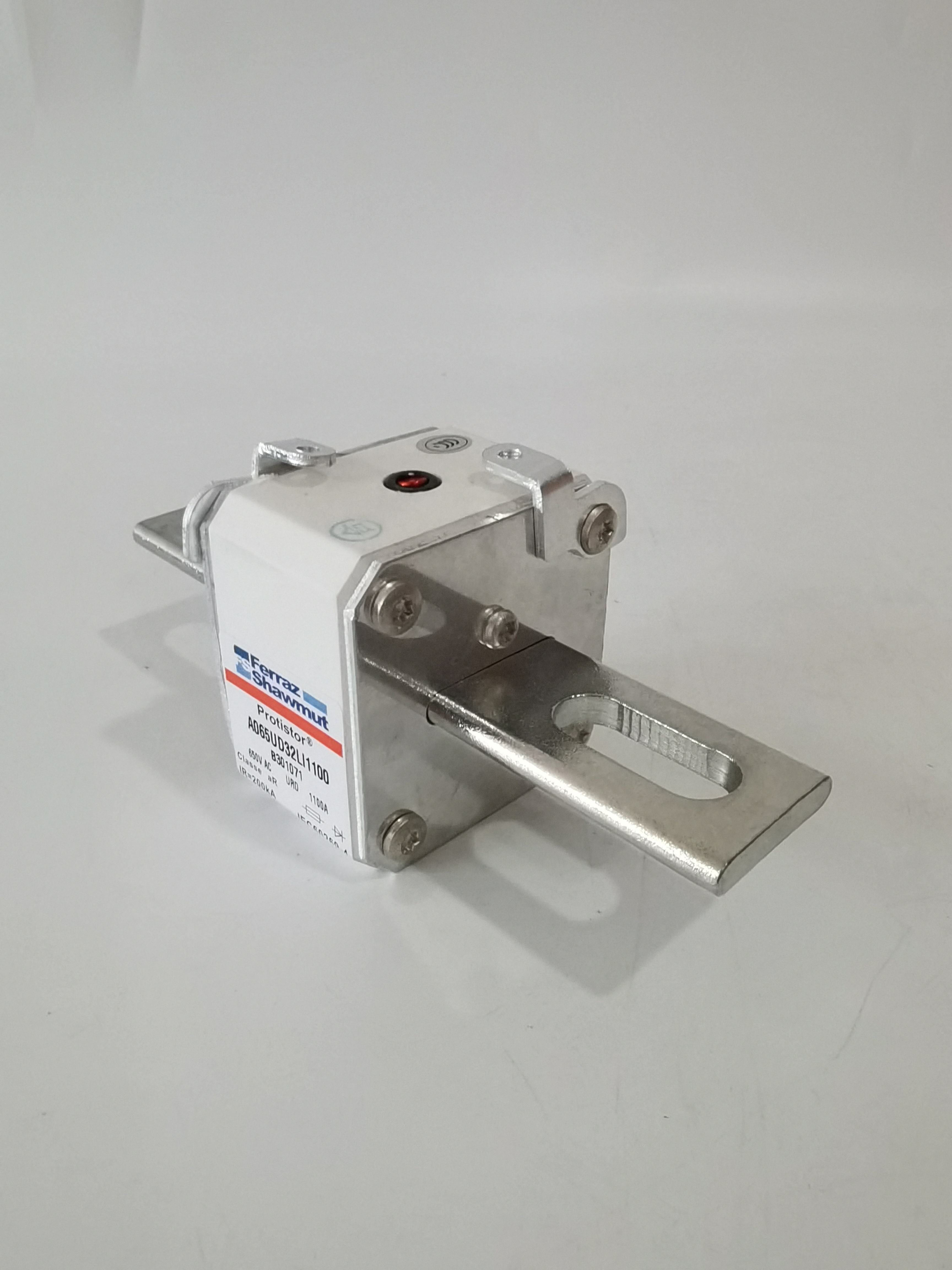 Mersen - Formerly Ferraz & Gould Shawmut Protistor FUSES A065UD32LI1100 in stock