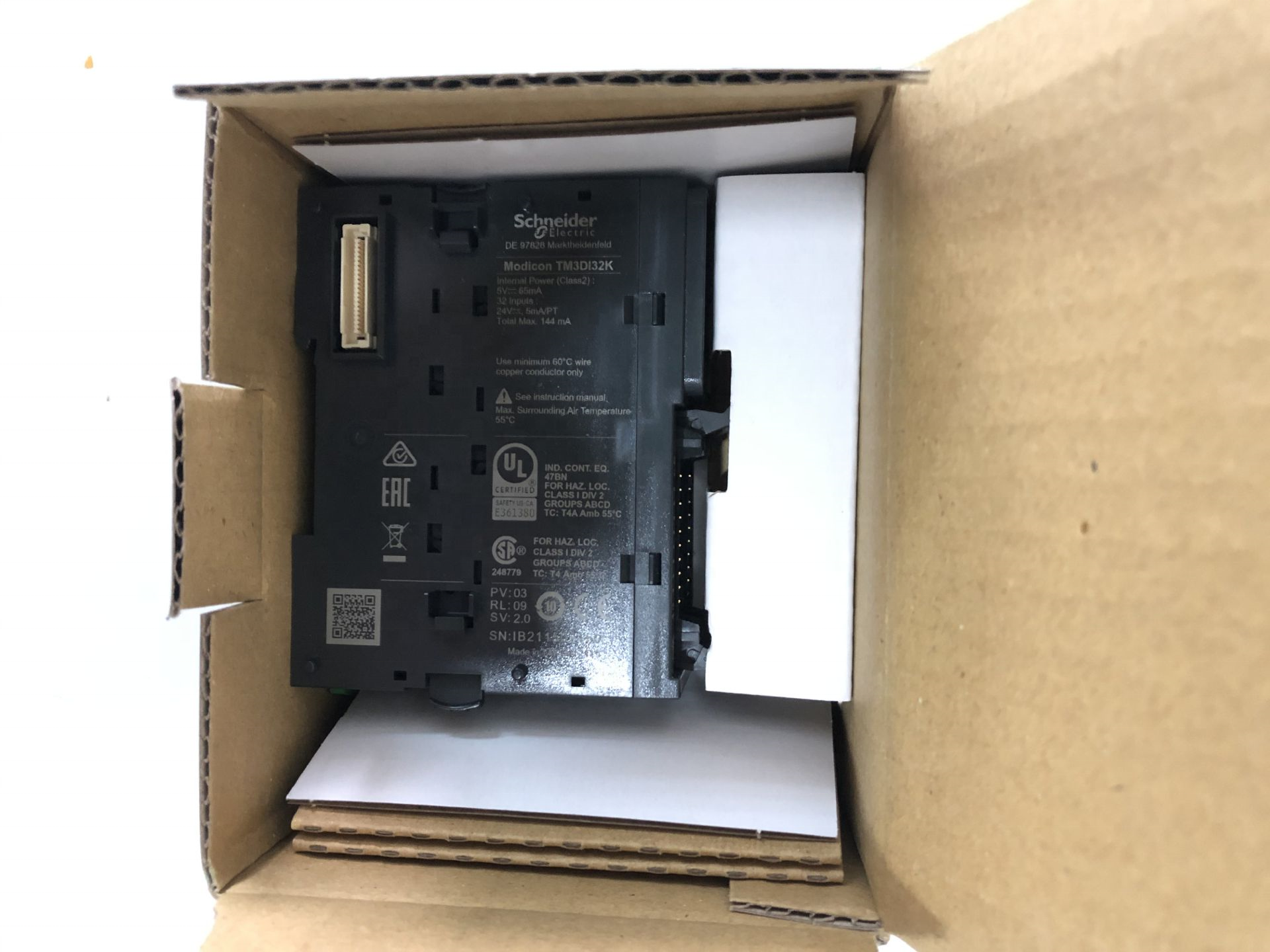 PLC Programmable controller Modicon TM3DI32K